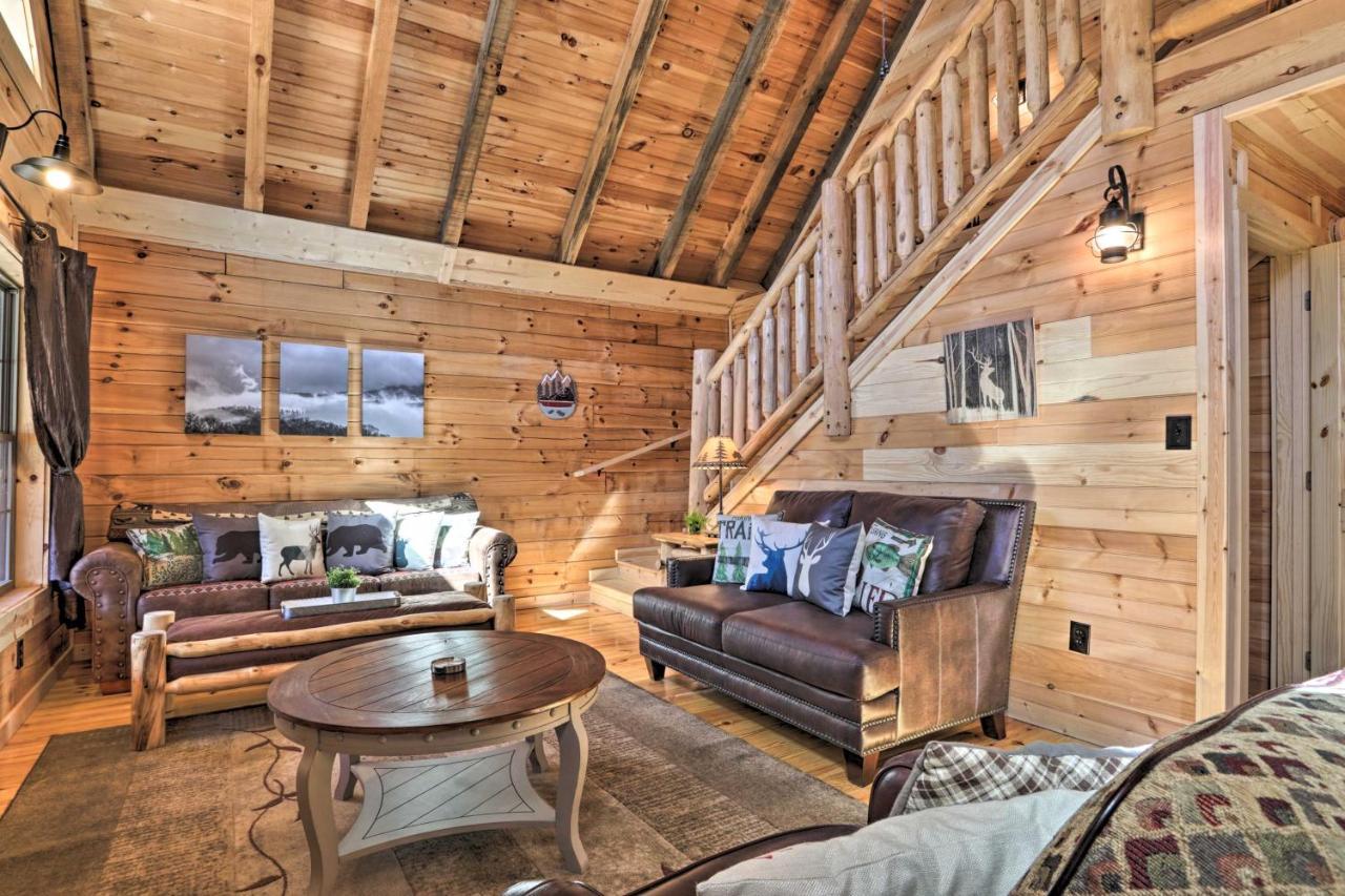Gatlinburg Cabin With Loft And Game Room 1 Mi To Town 外观 照片