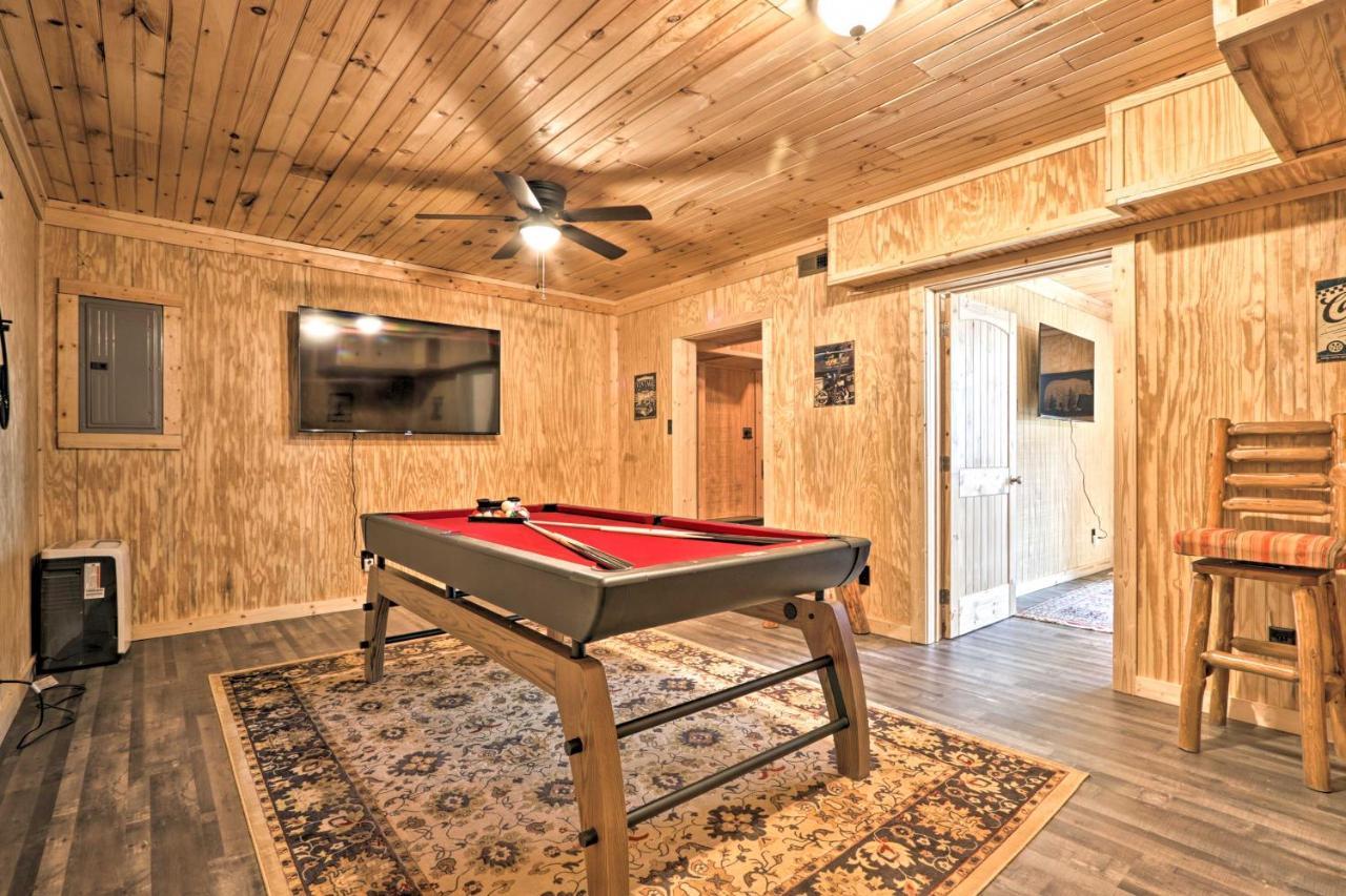 Gatlinburg Cabin With Loft And Game Room 1 Mi To Town 外观 照片