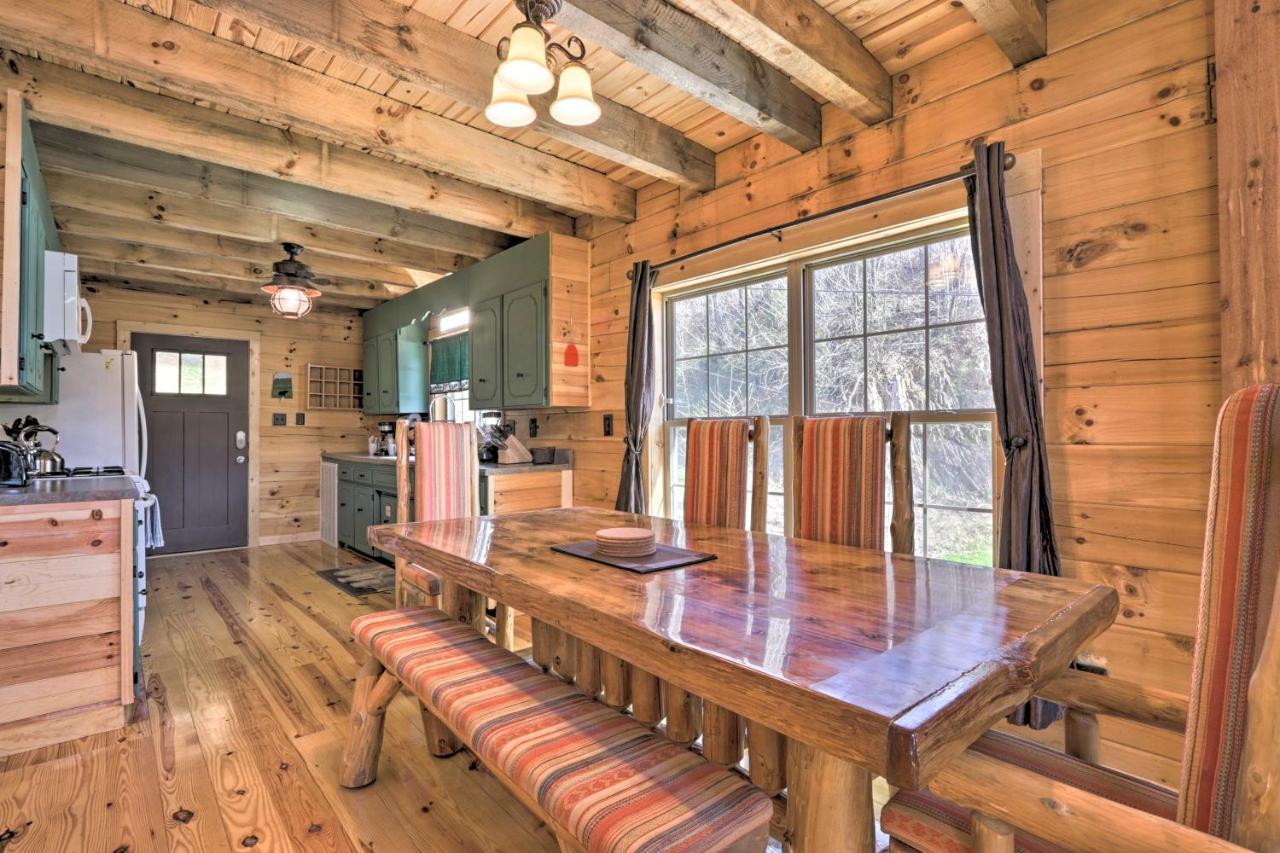 Gatlinburg Cabin With Loft And Game Room 1 Mi To Town 外观 照片