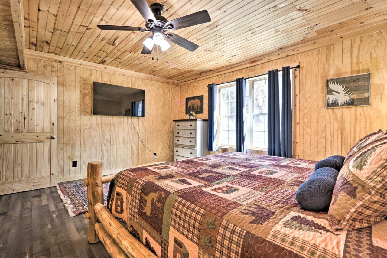 Gatlinburg Cabin With Loft And Game Room 1 Mi To Town 外观 照片